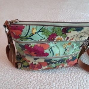 Sakroots Purse, EUC, Lots of Pockets